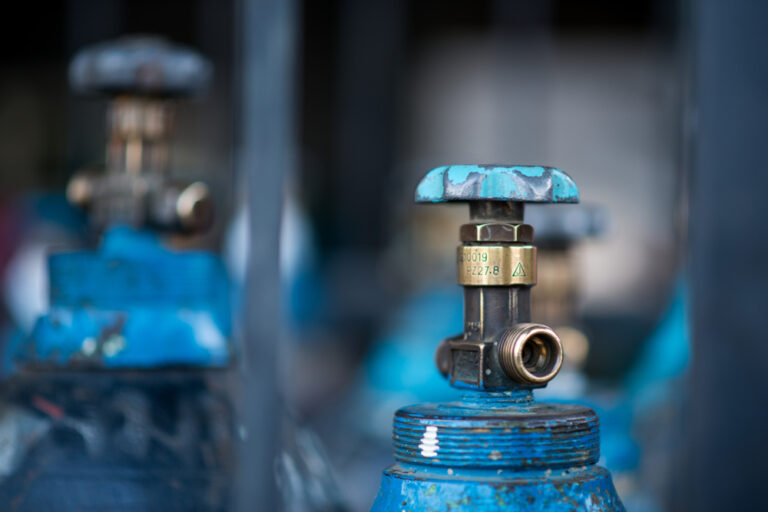 Why Are We Using Nitrogen Gas For Leak Tests? Gas Leak Detection